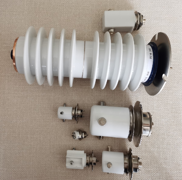 White Ceramic SPST-NC 10KV JPK43B234 12VDC Carrying 25A RF Relay Switch For Antenna Coupler